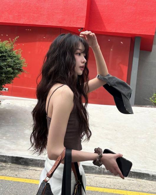 柒 自